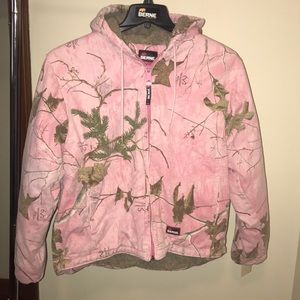 Berne pink Realtree outdoor jacket